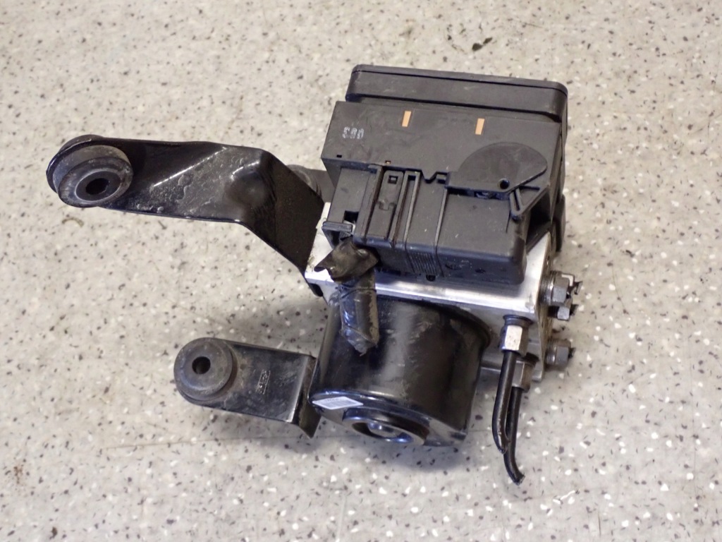 фото №3, Mazda5 mazda 5 05 2.0d rf7 насос abs