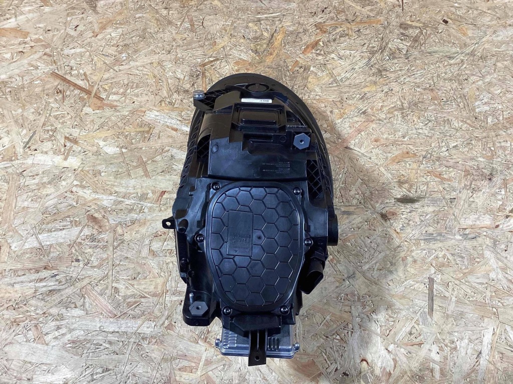 фото №13, Porsche 911 992 лампы левая правая pdls sae 992941036j 992941035j 992941572bh