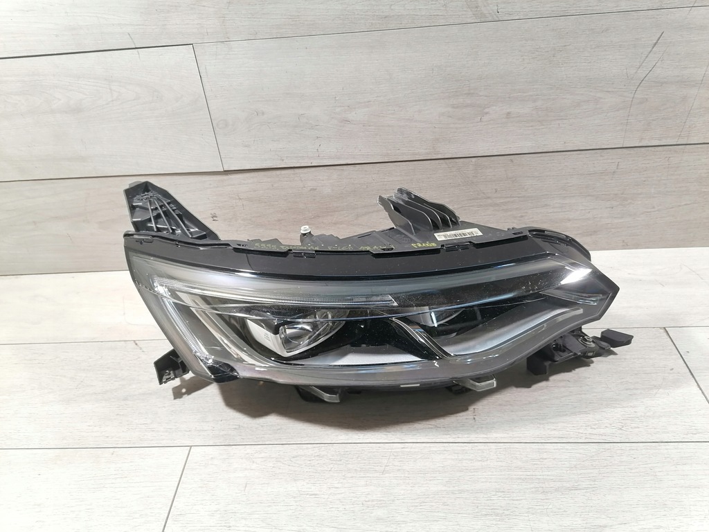 фото №1, Talisman лампа full led правый перед 1500zł 260100184r