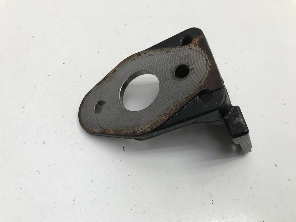 Купить Toyota rav4 v gr 2023 2.5 h кронштейн насоса топлива