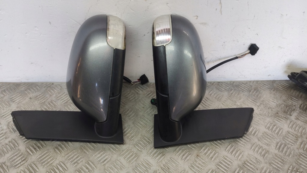 фото №11, Дзеркало праве vw touran i mk1