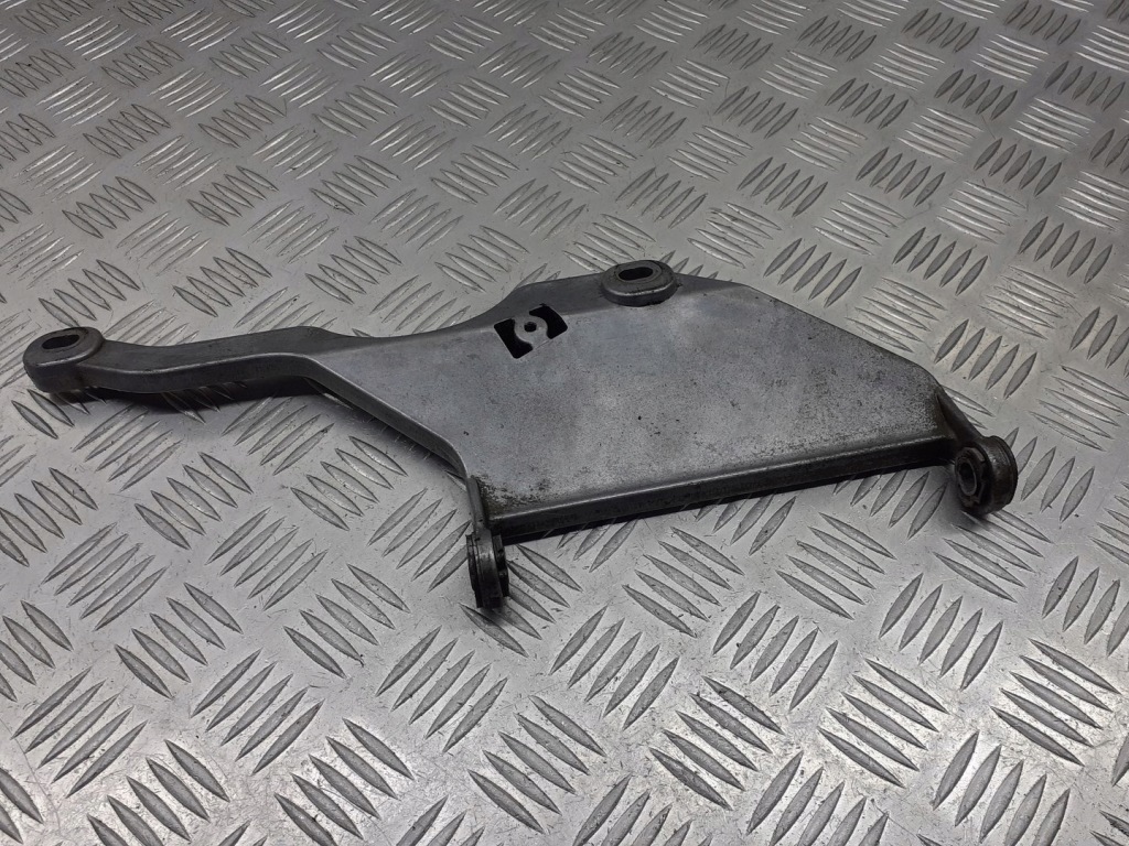 фото №1, Кронштейн коллектор audi a3 8l 1.8 06a133231h