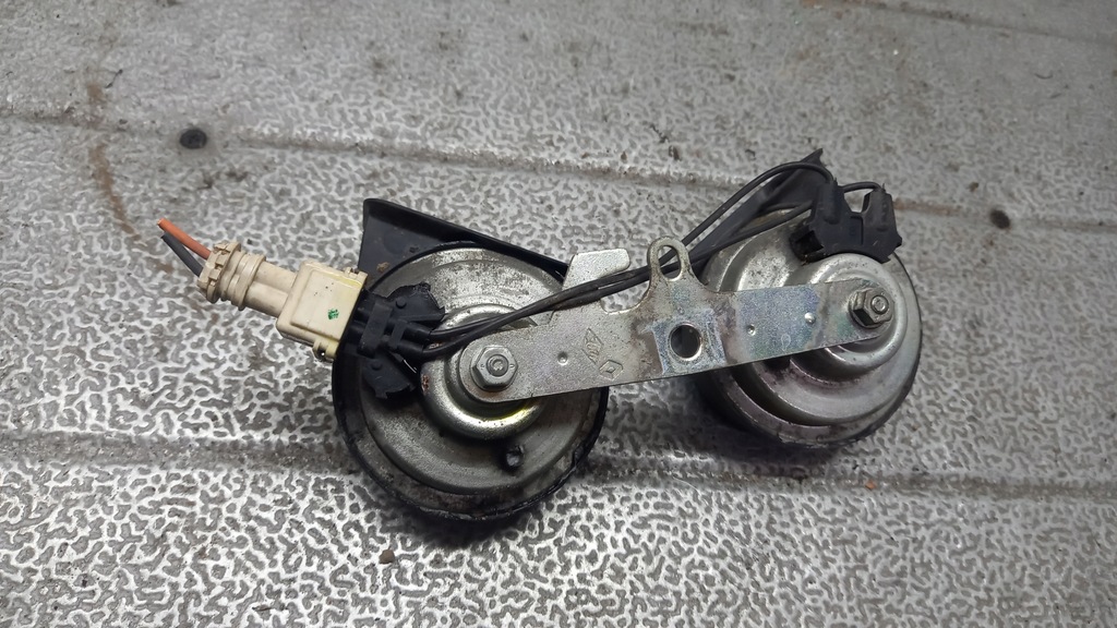 фото №3, Сигнал звуковой renault clio iii 1.2b 06r 55306-am80s