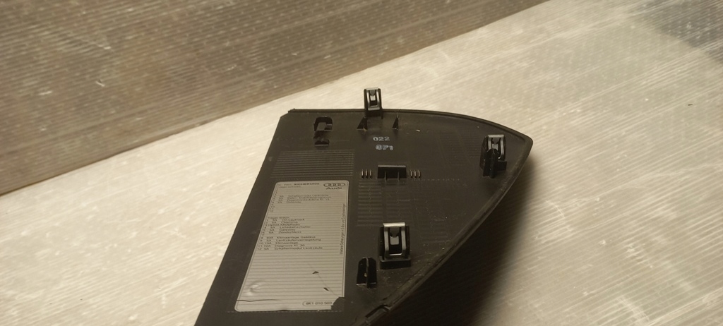 фото №4, Защита панели консоли правая audi a4 b8