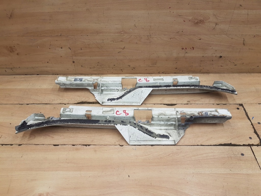 фото №1, Напрямна кронштейн бампера задня kpl citroen c8