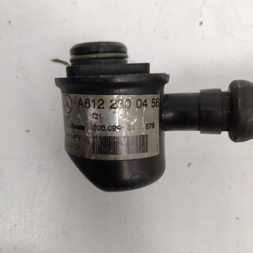 фото №1, Mercedes шланг wąż кондиционера a6122300456