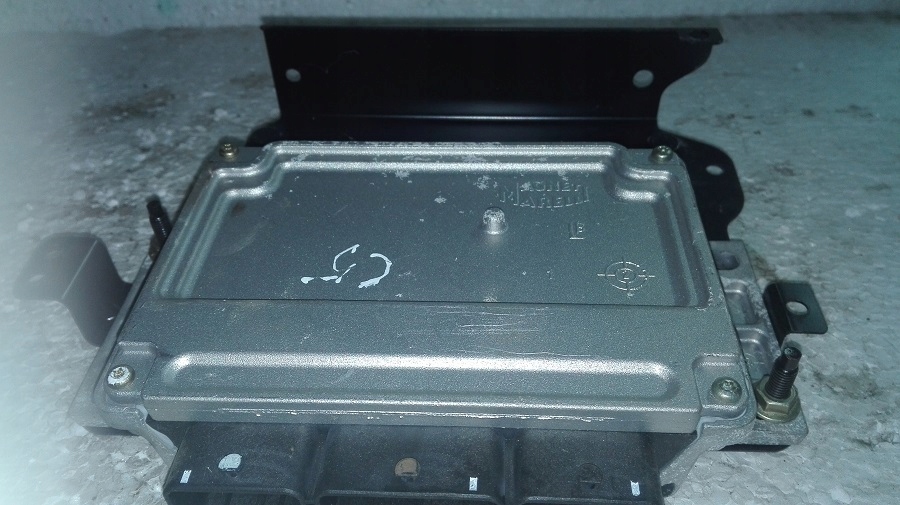 фото №1, Бортовой компьютер двигателя citroen 9650030480