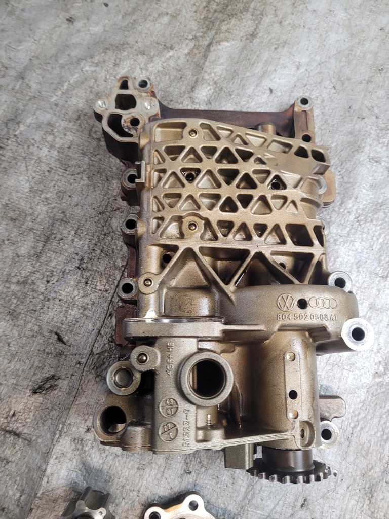 фото №10, Насос оливи 8045020508at passat b5 fl 2.0 alt