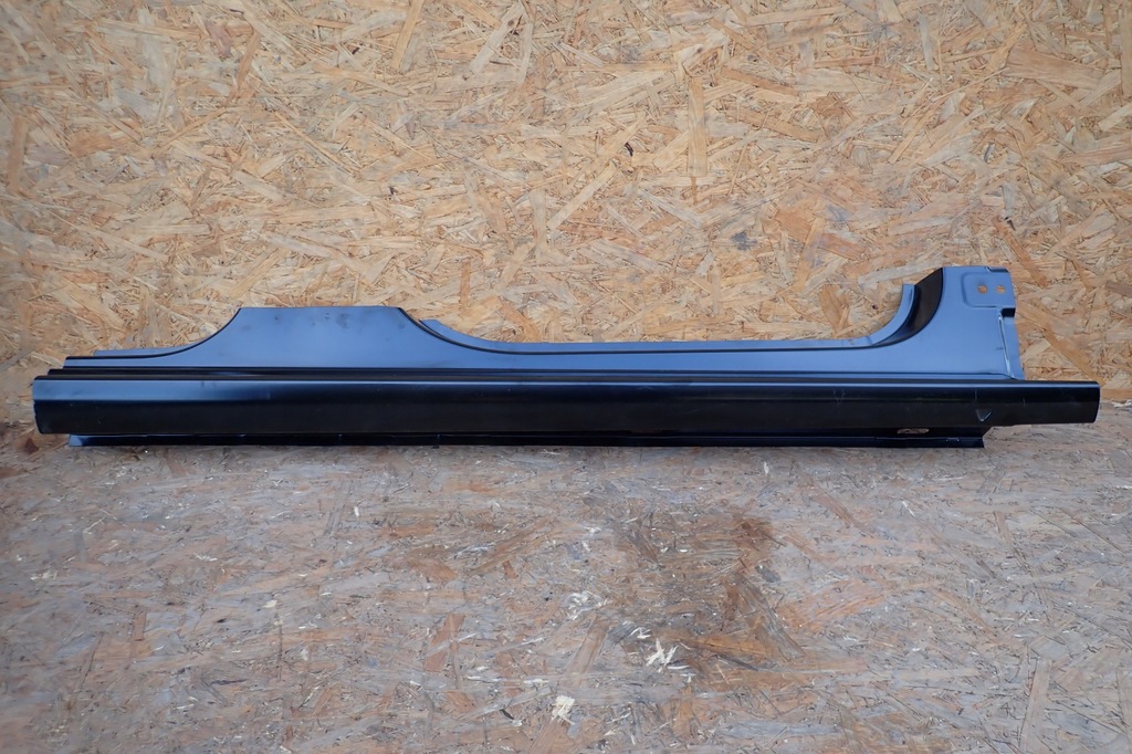 фото №7, Skoda scala 19- 657809602d порог обшивка правое порог правый