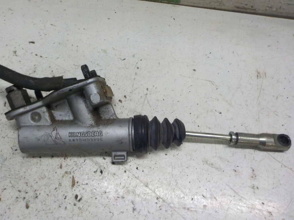 фото №1, Scania r помпа сцепления