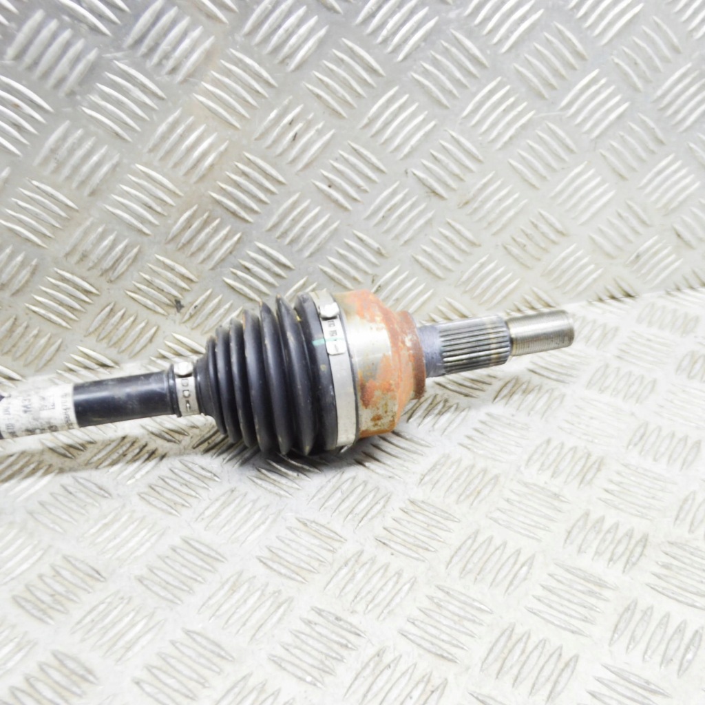 фото №3, Tesla model 3 2023 права сторона привідний вал задня