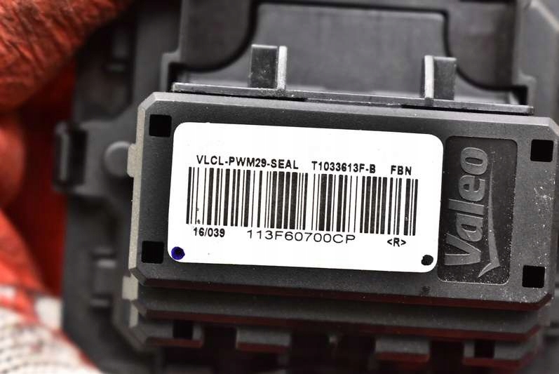 фото №7, Резистор обдув резистор резистор t1033613f-b mazda mx5 mx-5 4 iv nd 15-23