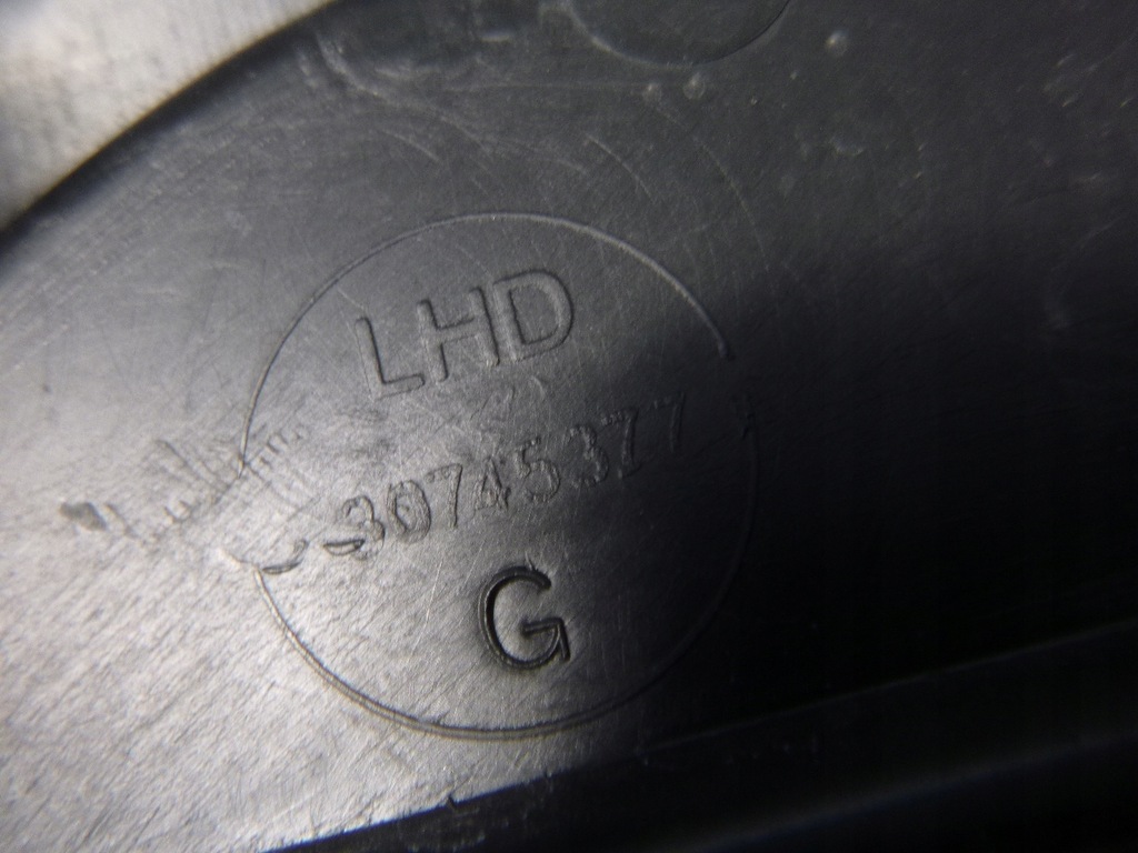 фото №7, Volvo c30 lift 10- жабо пластиковий europa