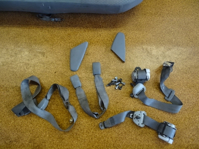 фото №5, Toyota hilux 07r # заднее сиденье с ремни