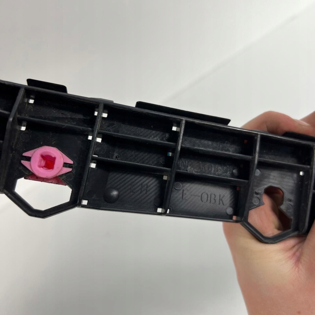 фото №9, Напрямна кронштейн кронштейн ліва бампера задня subaru outback nf3k8b-0