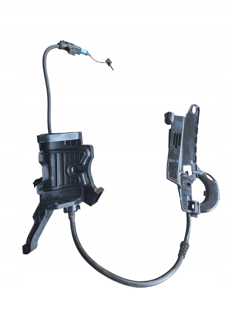 фото №1, Mercedes w177 кронштейн трубка abs a2475460200