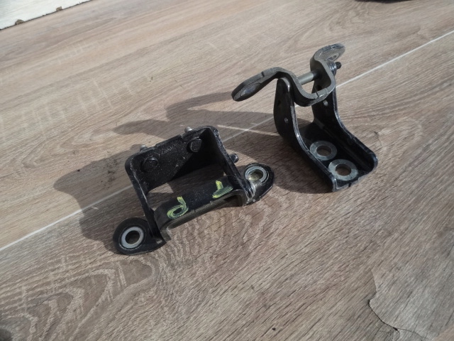 фото №1, Nissan micra k14 2017 петли дверь правый задняя kpl