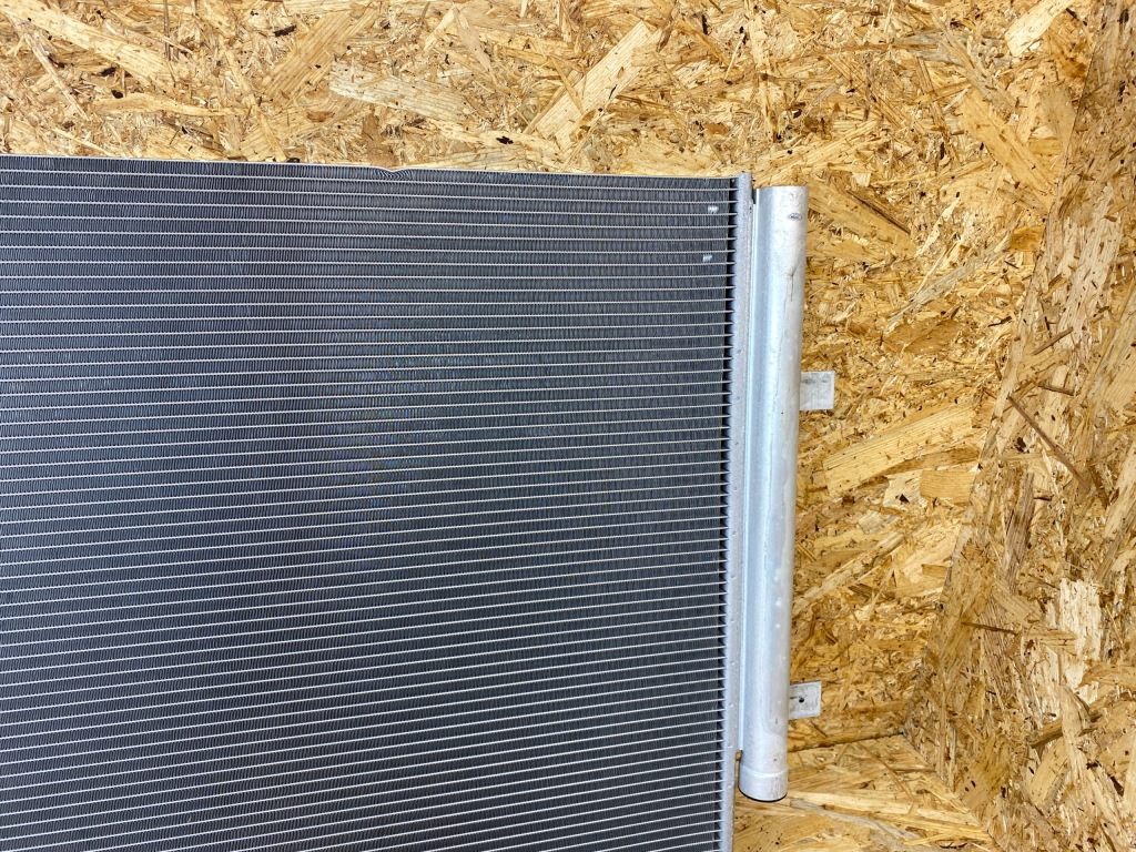 Радиатор кондиционера vw id3 id.3 id4 id.4 id5 id.5 1ea816411a Киев