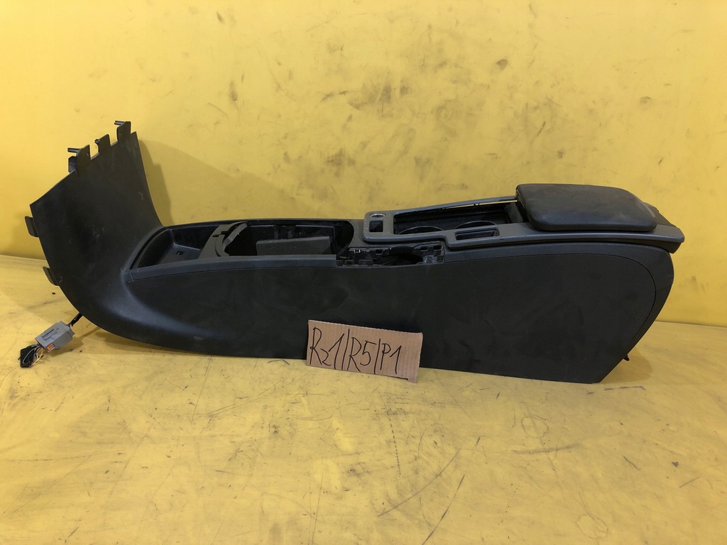 фото №1, Volvo v50 - тунель середній з шторка 2263761