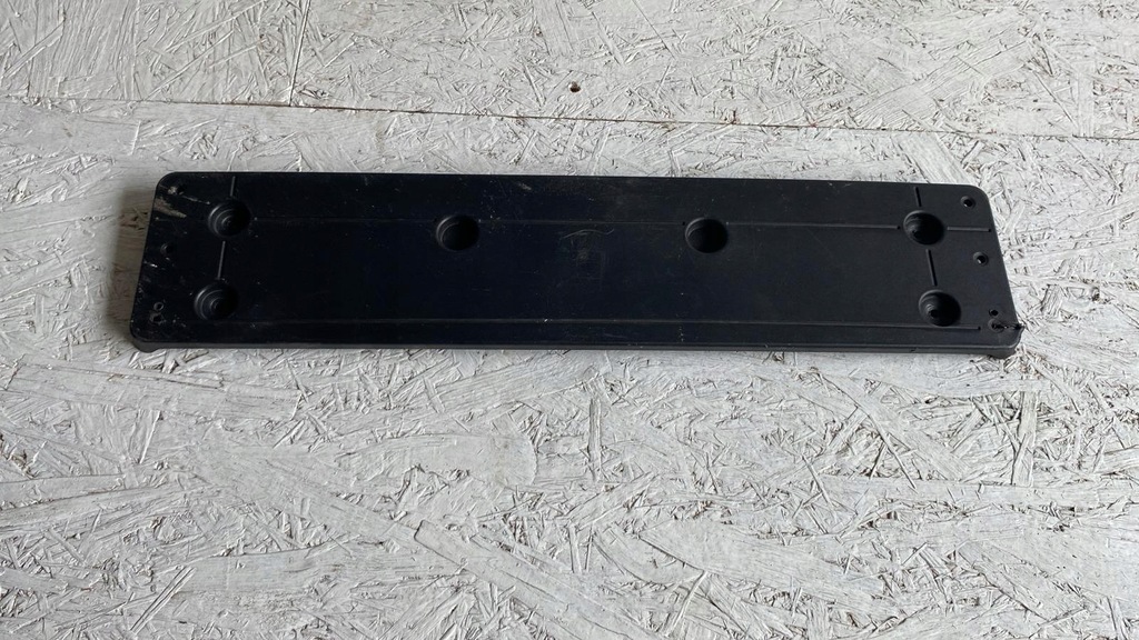 фото №1, Bmw i4 g26 рамка подкладка pod номерной знак