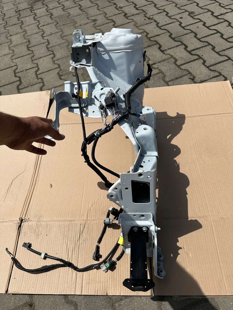 фото №7, Toyota yaris iv чверть чверть права лонжерон