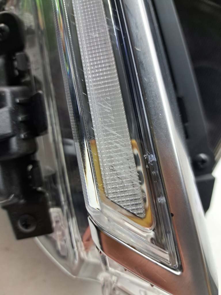 Kia carnival iv передня фара правий 92102r0 Оригінал