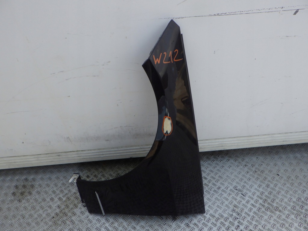 фото №1, Крыло левый передний перед mercedes e-klasa w212