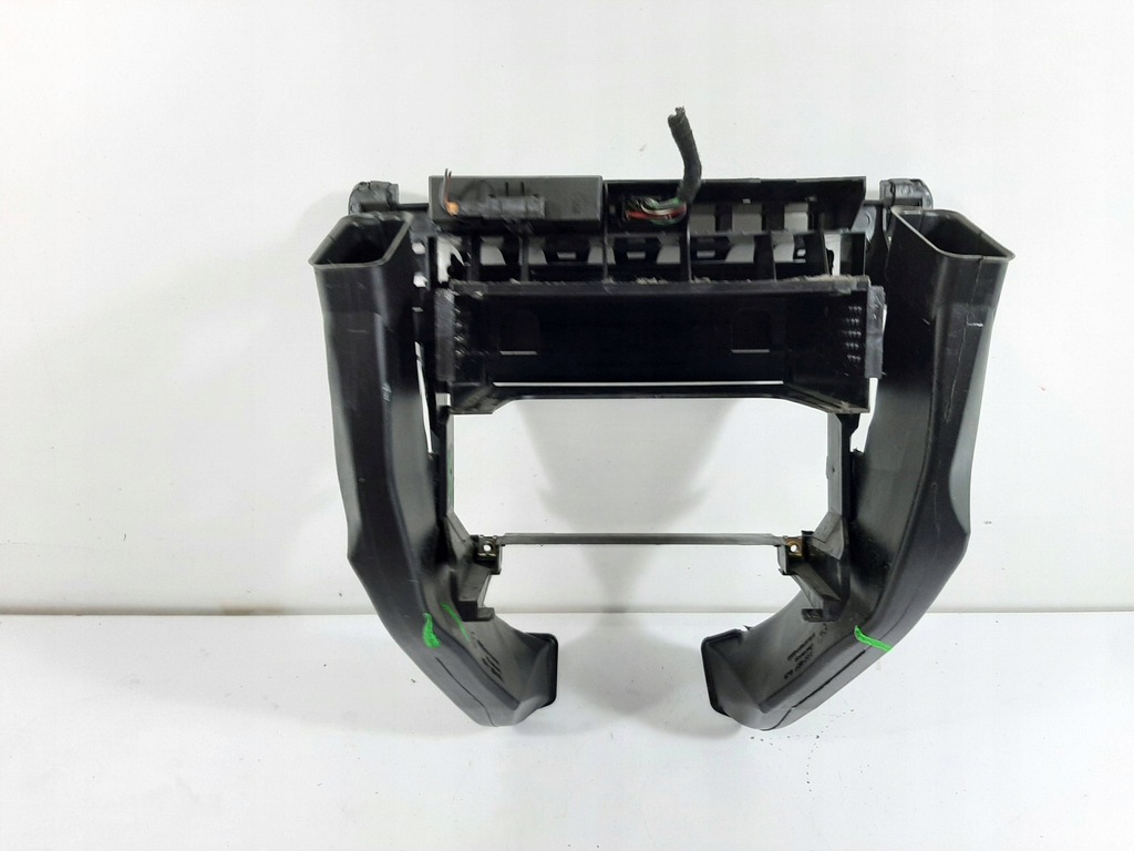 фото №10, Audi a6 c5 kombi lift 03r рамка радио 4b0858005c