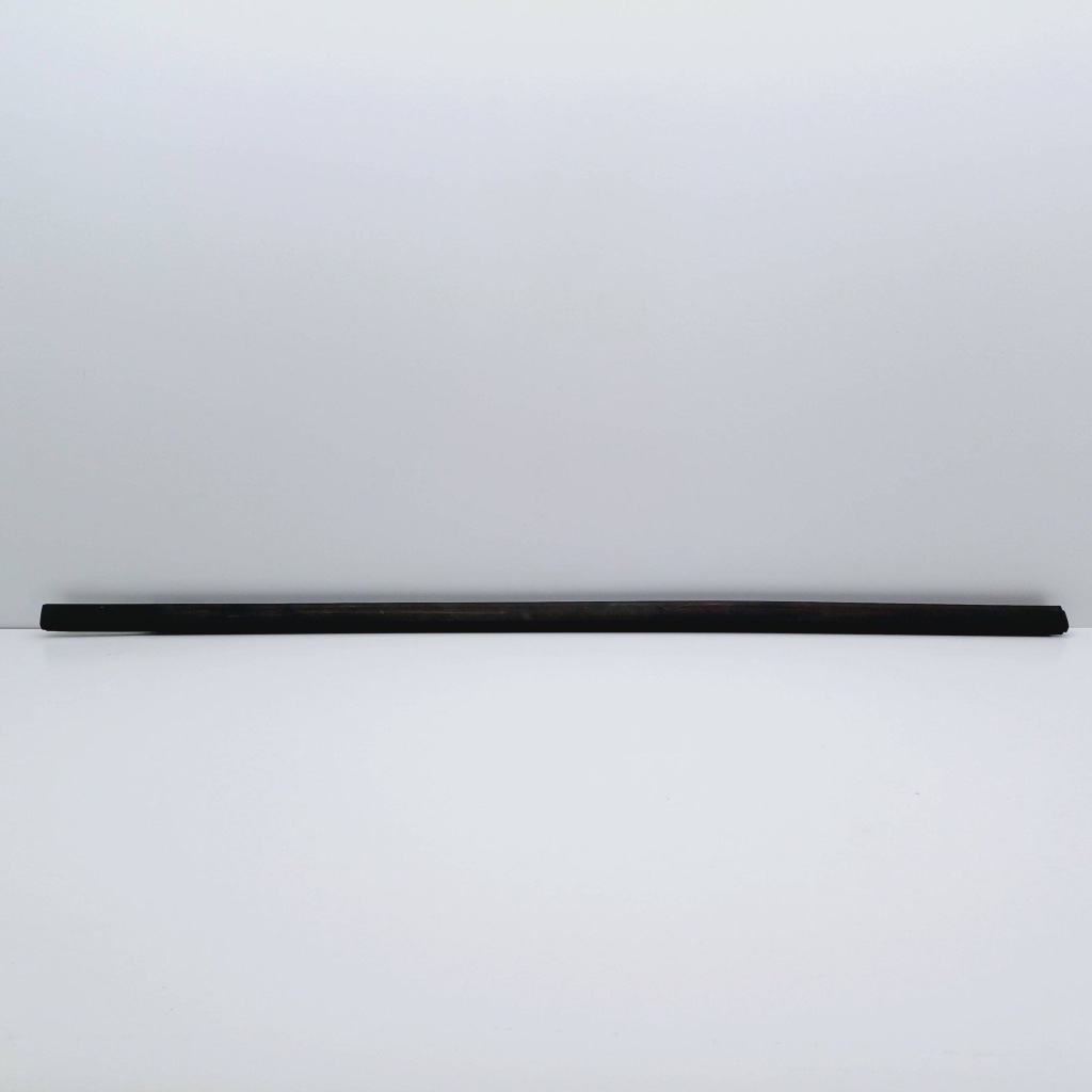 фото №1, Молдинг уплотнитель правый задняя ford s-max nr346