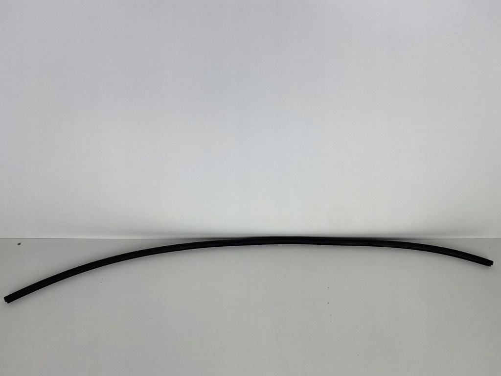 фото №1, Toyota corolla e21 sedan прокладка капот 2018-