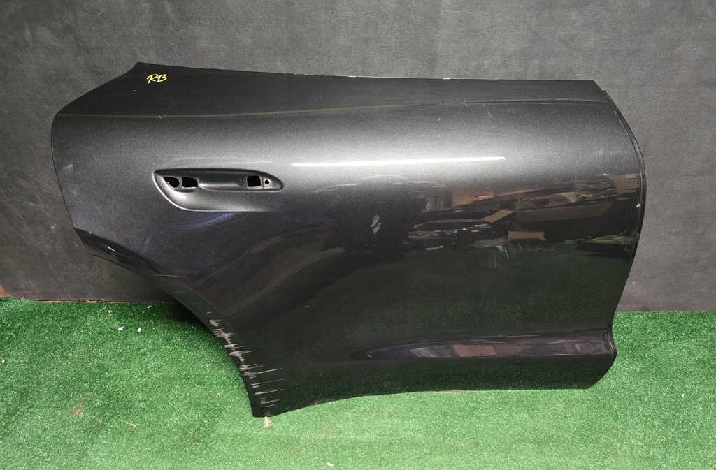 фото №1, Дверь правое задняя porsche taycan 9j1