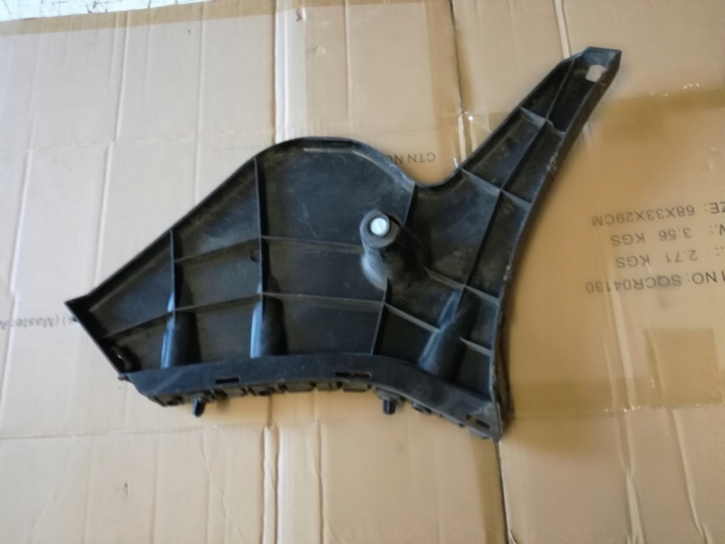 фото №1, Volvo v60 напрямна кронштейн бампера правий задня