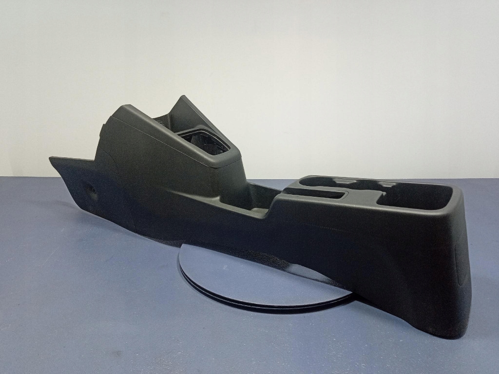 Купити Hyundai ix20 10-15 тунель середній 846101p000eq