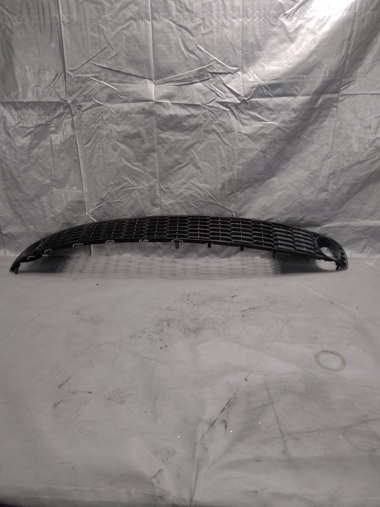 фото №1, Решітка решітка радіатора w бампер 8200700247 renault thalia ii 10r.