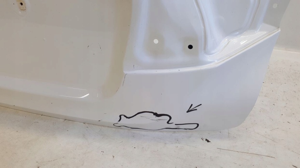 фото №3, Toyota c-hr 2016-2019 крышка багажника задняя