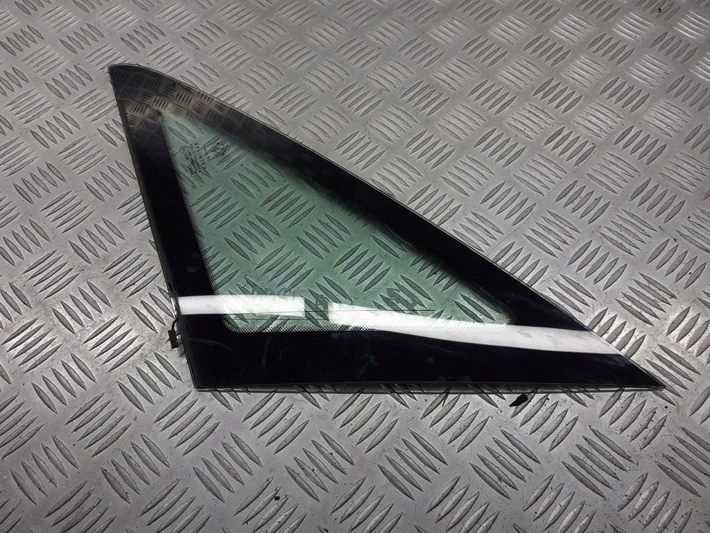 фото №1, Стекло треугольное левая передняя fiat idea