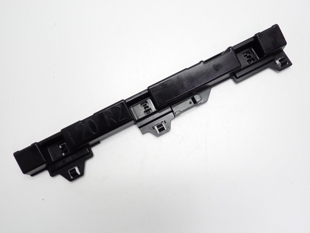Купить Кронштейн  кронштейн порога  правый  7240914 bmw 1 f20 14r