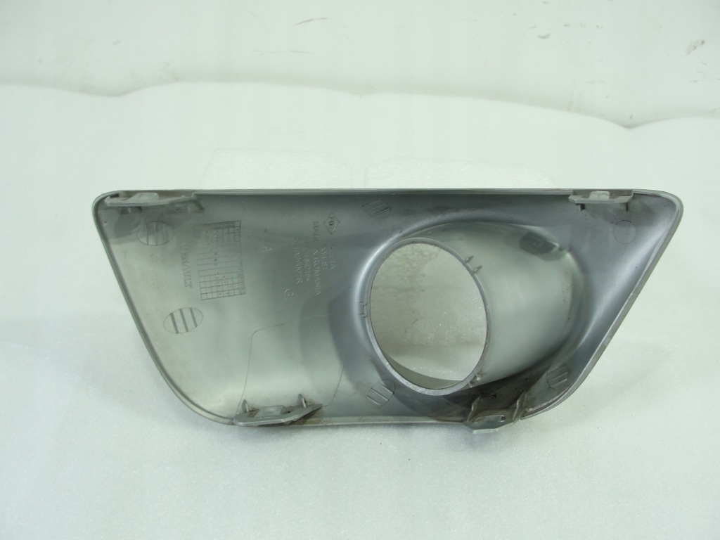 фото №2, Решітка протитуманної фари перед ліва dacia sandero ii