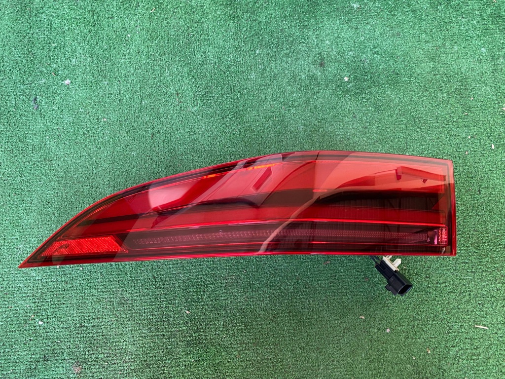 Купить Jaguar e-pace фара левая задняя j9c3-13405-c
