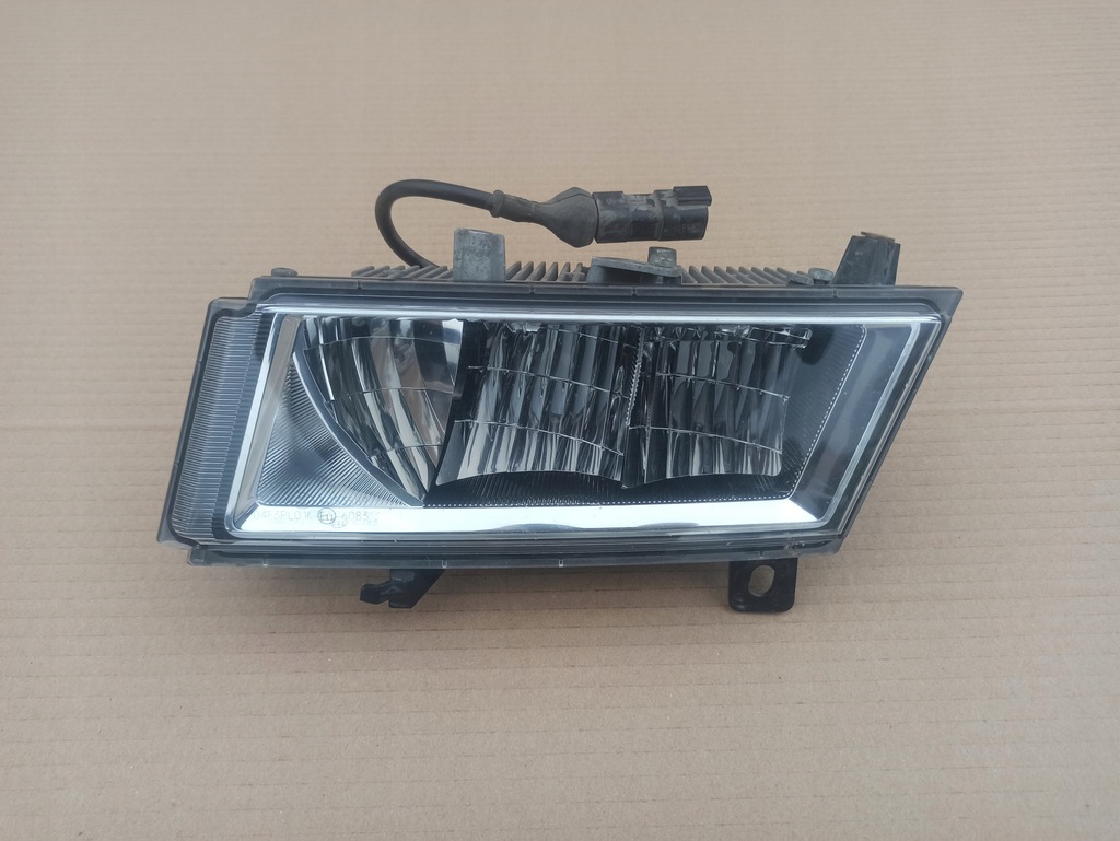 фото №2, Scania r s протитуманна фара led лівий лампа протитуманна