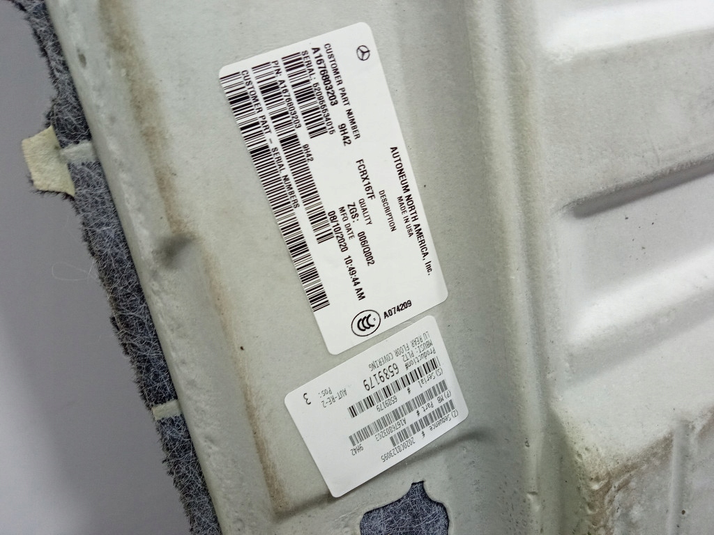 фото №9, Mercedes gle w167 обшивка коврик пол задняя a1676803203
