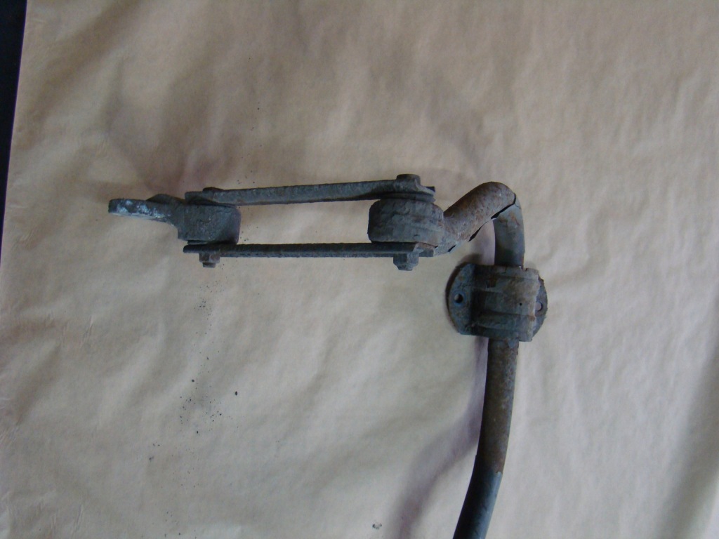 фото №2, Кронштейн кронштейн тяга !! renault mascott 1998-2010