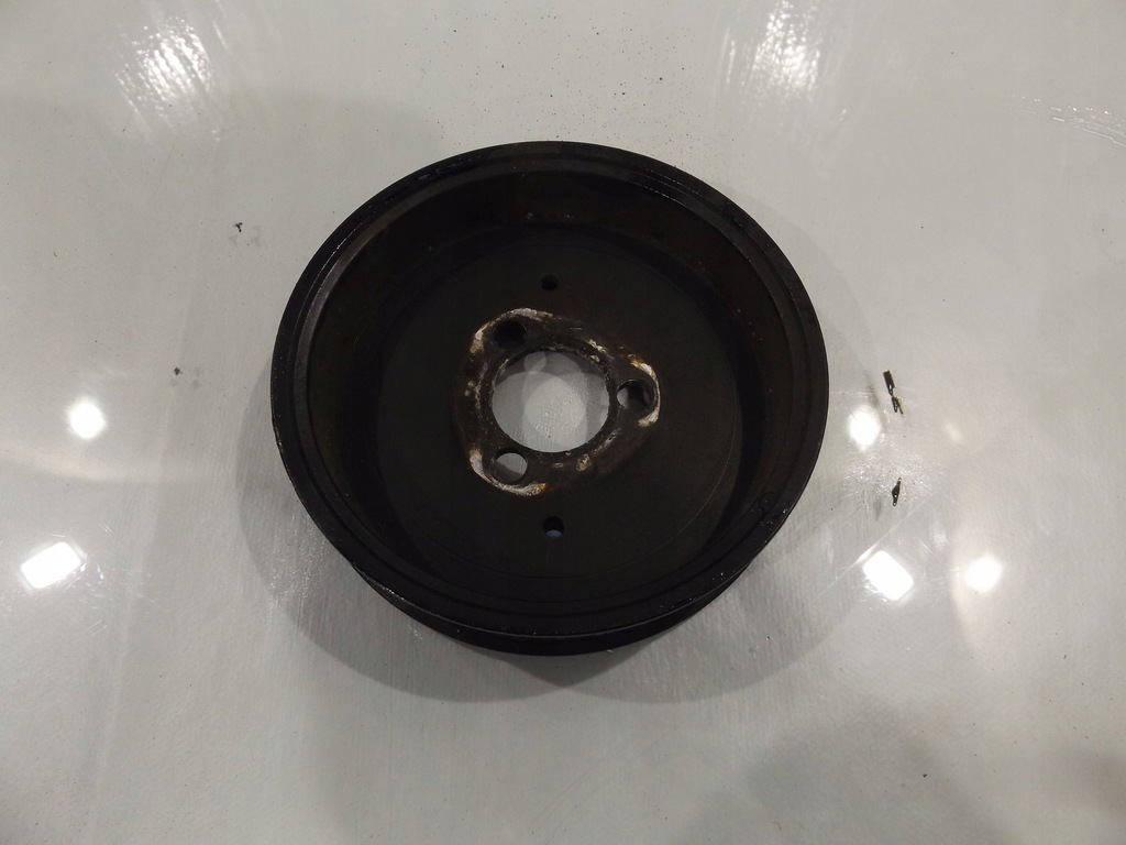 фото №1, A6 c6 2,7tdi колесо насоса wody 059121031j