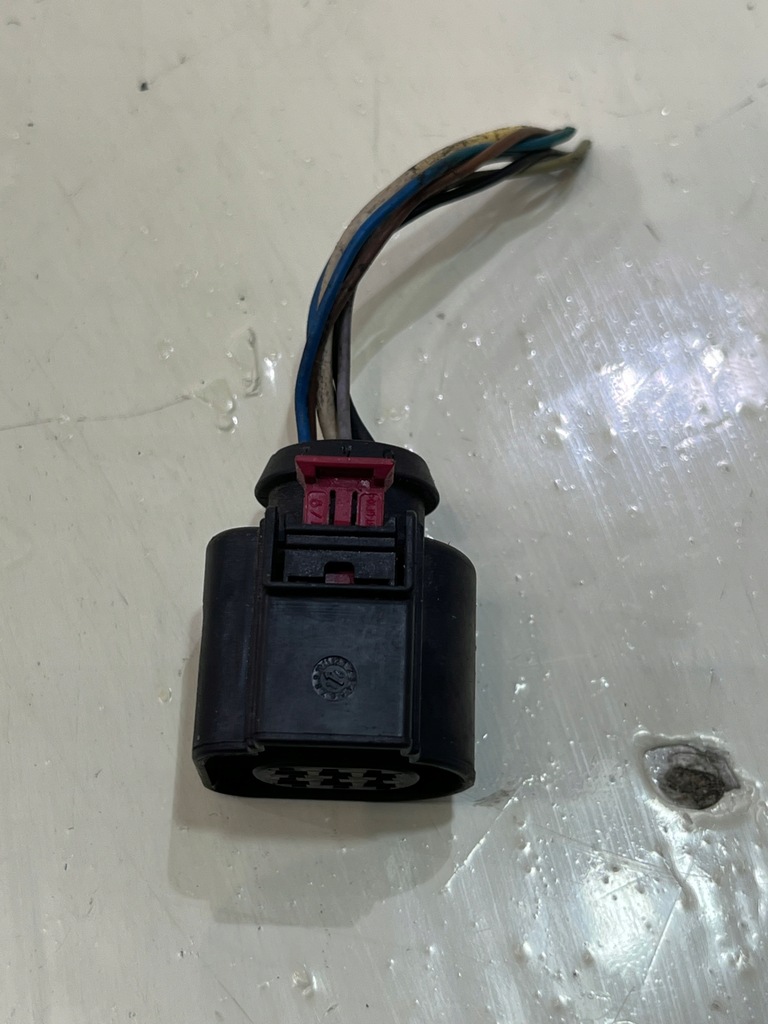 фото №1, Штекер колодка seat leon iii 5f 4h0973713g