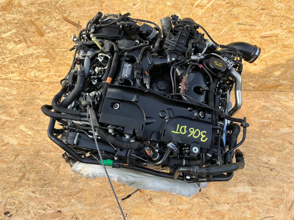 Комплектный  двигатель land rover range rover velar 3.0d 306dt 18r 73km оригинал Киев