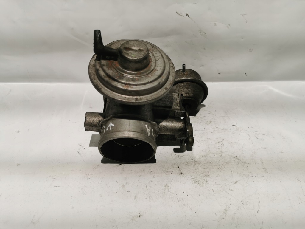 фото №3, Дроссельная заслонка egr discovery 2.0 2.5 td 72243407