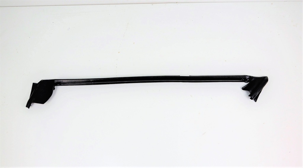 фото №1, Vw passat cc прокладка права двері задня 3c8839472c