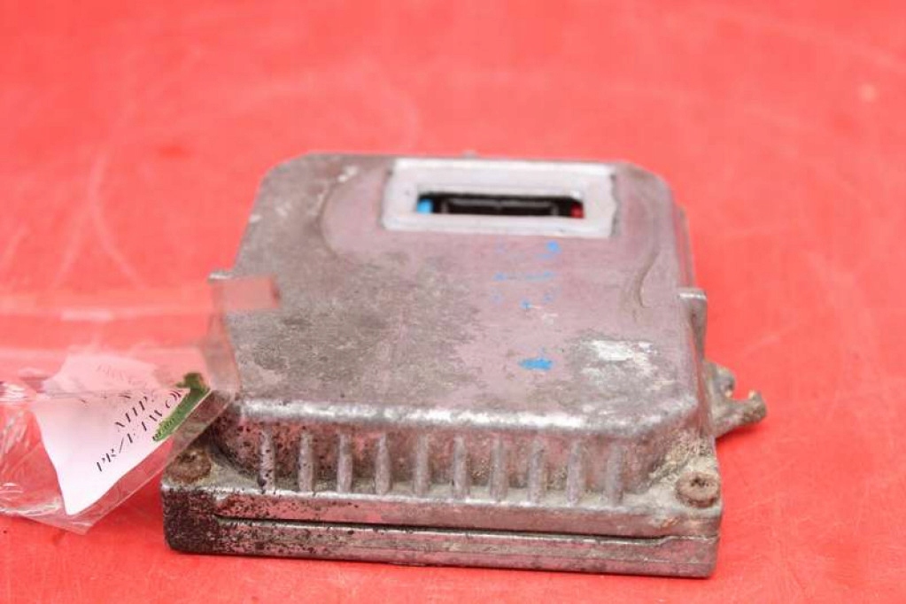 фото №6, Преобразователь ксенон ксенон правая 1307329086 mazda 6 1 i gg 02-05