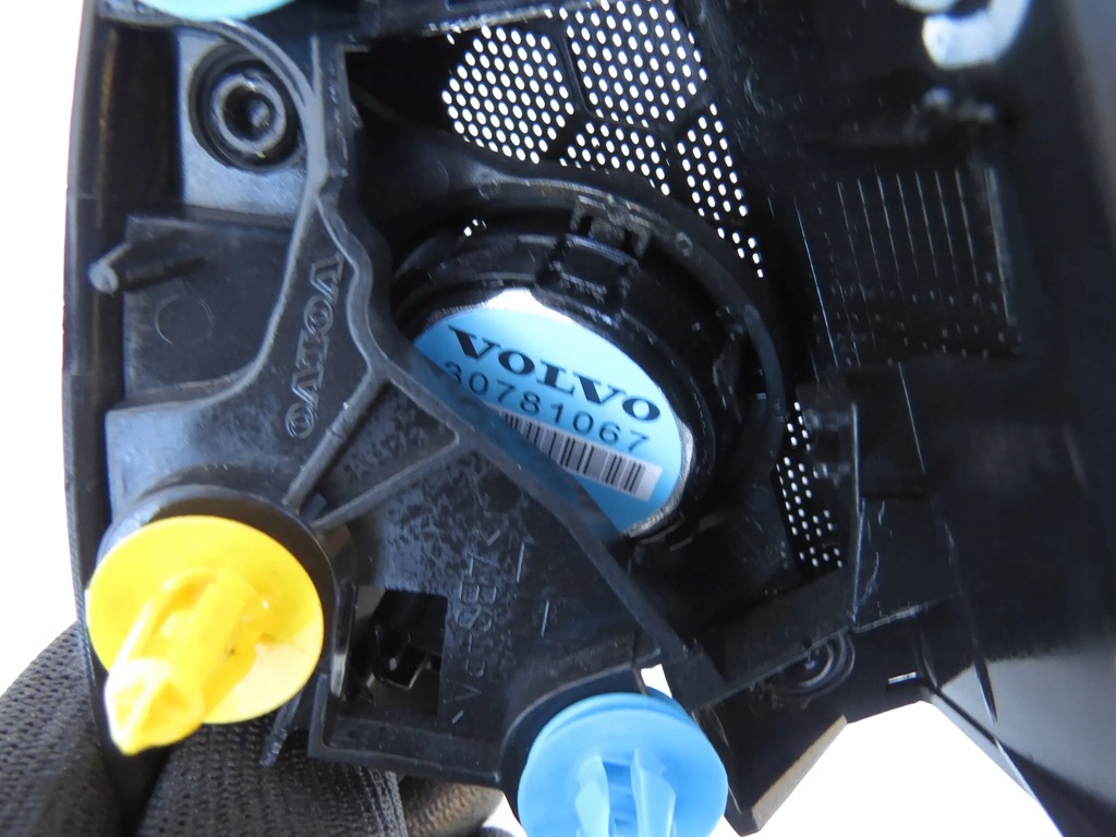 фото №8, Защита треугольник заглушка зеркало динамик левая volvo s60 ii v60 i