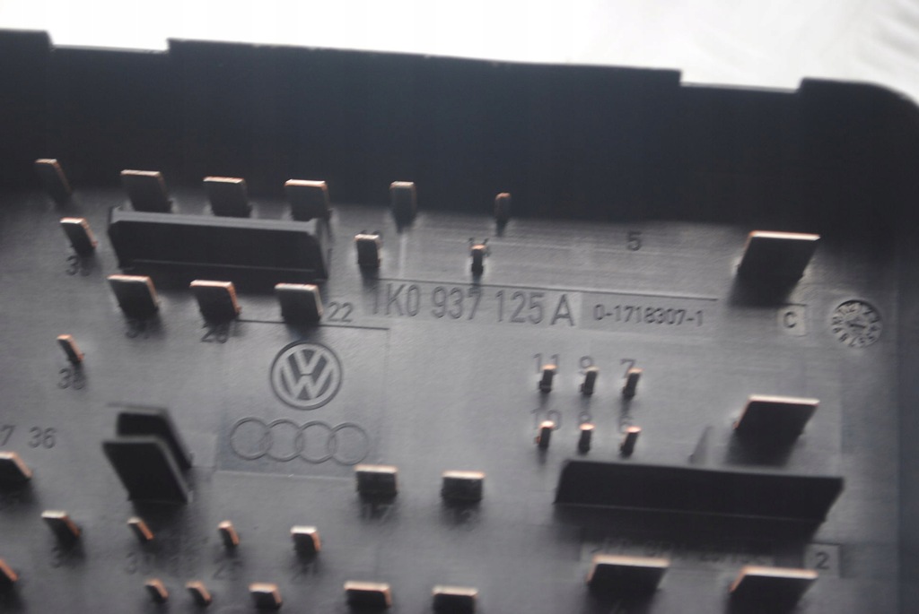 фото №5, Коробка предохранителей 1k0937125a seat leon ii 1p 1.8 tsi